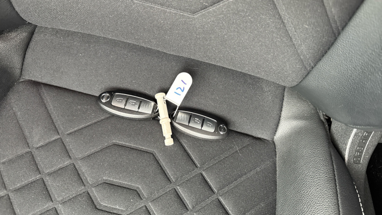 Nissan Juke 1.0 DiG-T 114 Tekna 5dr Petrol Hatchback